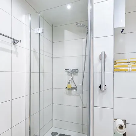 Rheinapartment 8 *